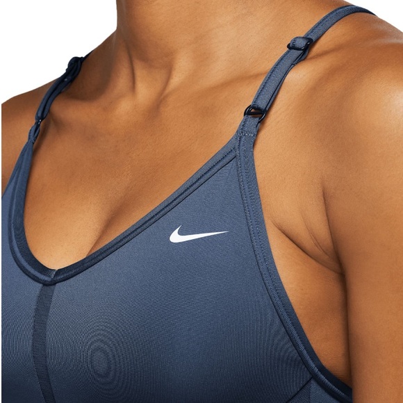 Women’s Dri-FIT Light Support v-neck sports - Picture 3 of 5